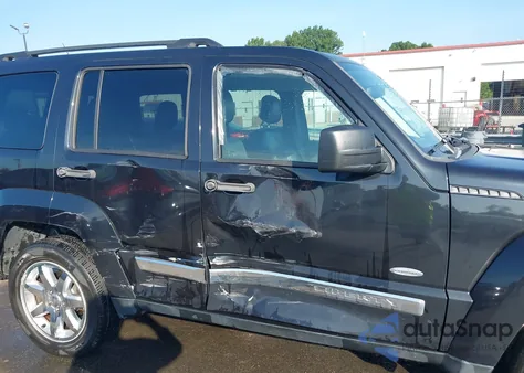 2012 Jeep Liberty Sport z USA, uszkodzony, nr VIN 1C4PJMAKXCW181385